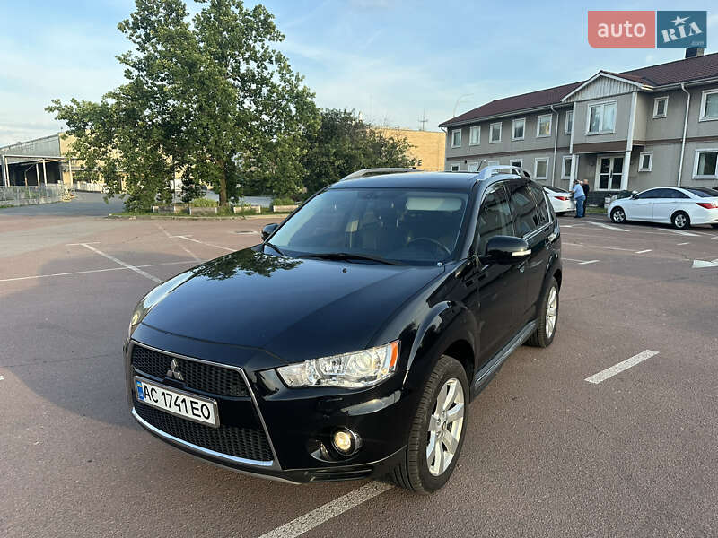 2010 mitsubishi outlander