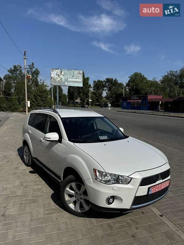 2010 mitsubishi outlander