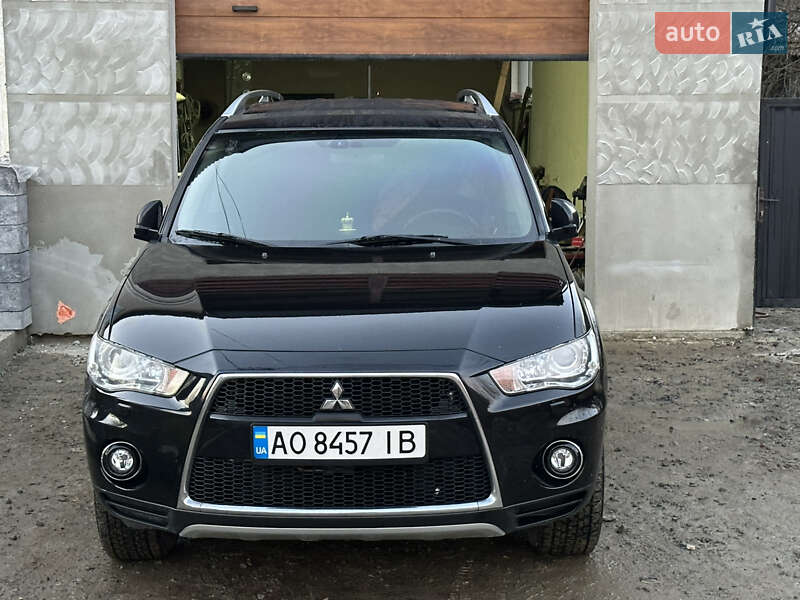 2010 mitsubishi outlander