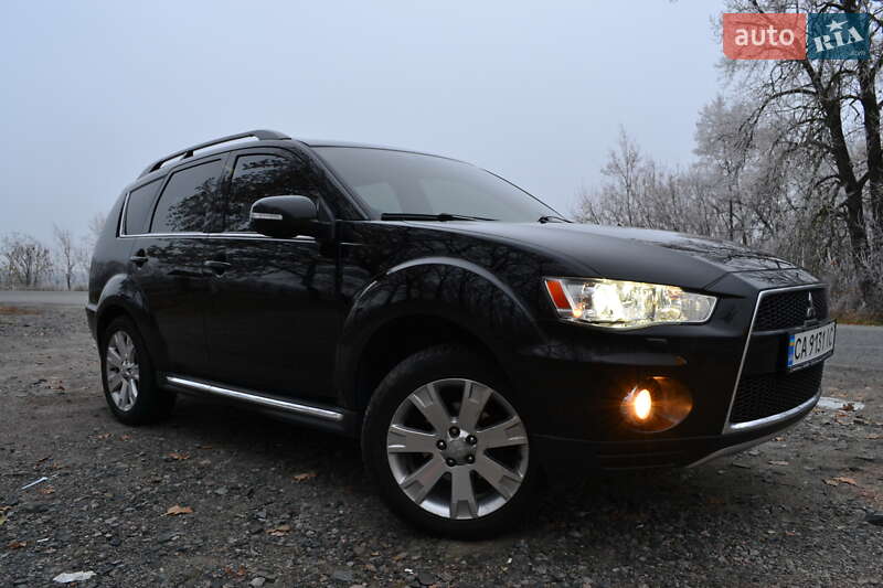 2010 mitsubishi outlander