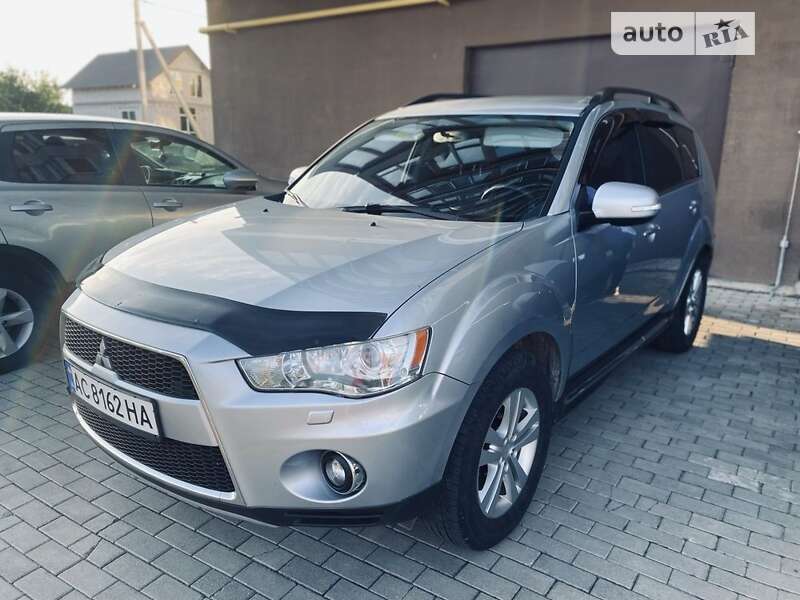 2010 mitsubishi outlander