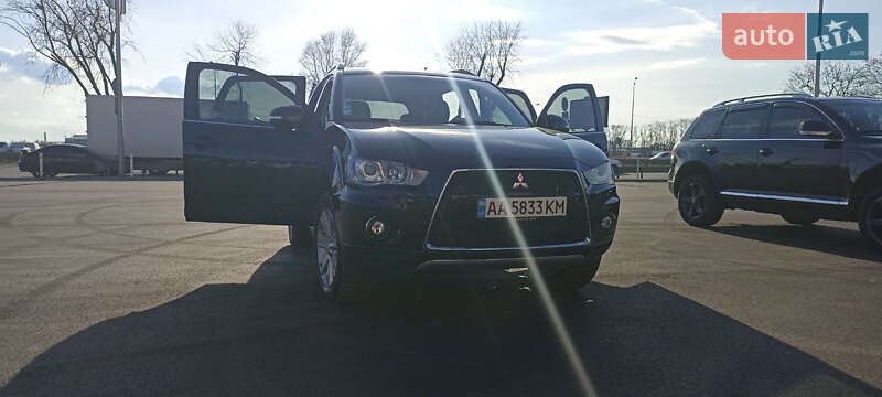2010 mitsubishi outlander