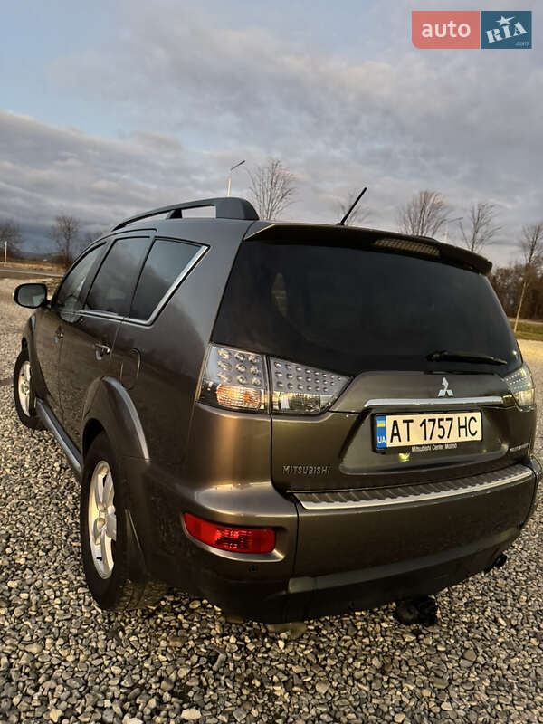 2011 mitsubishi outlander