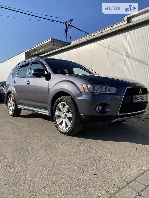 2011 mitsubishi outlander