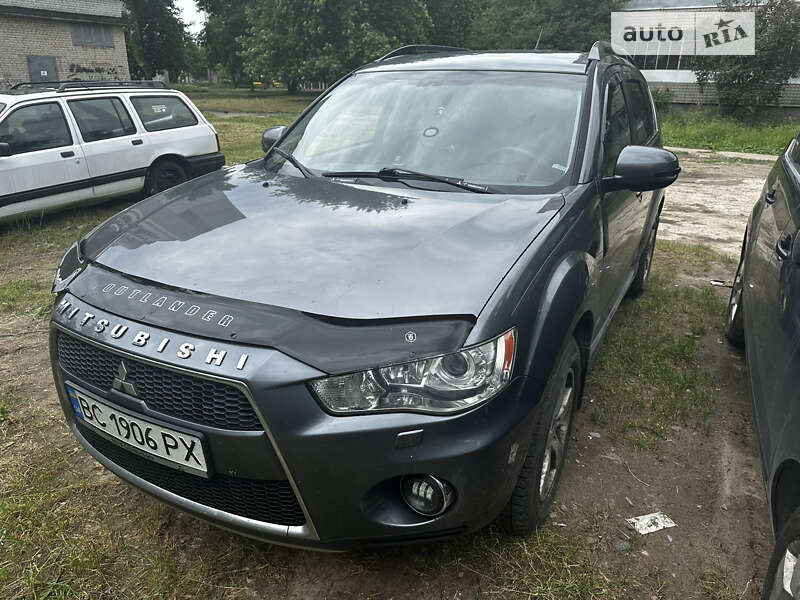 2011 mitsubishi outlander