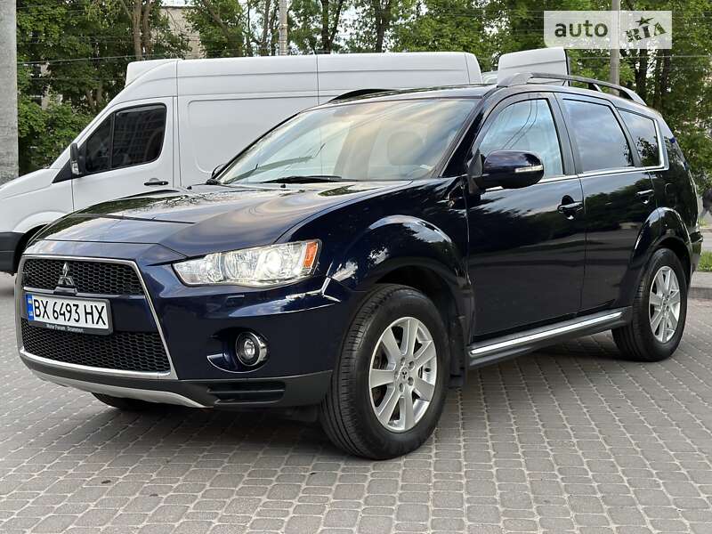 2010 mitsubishi outlander
