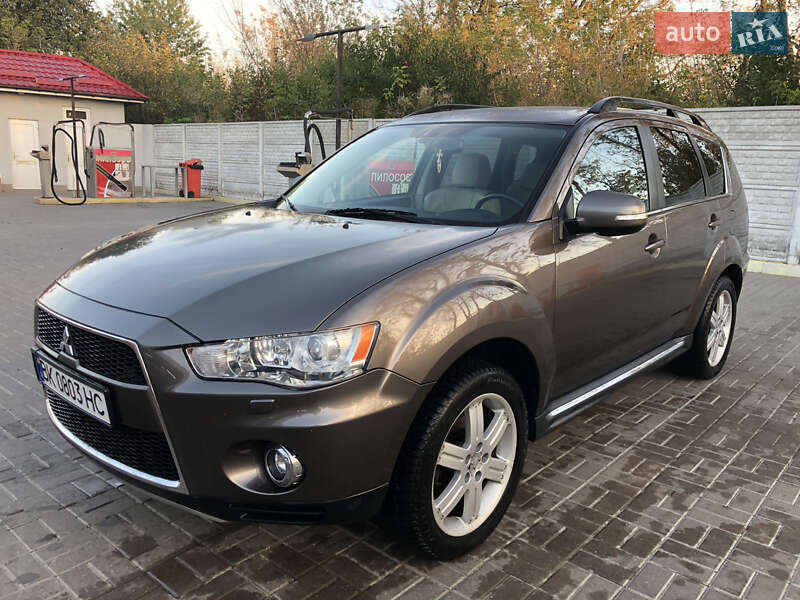 2011 mitsubishi outlander