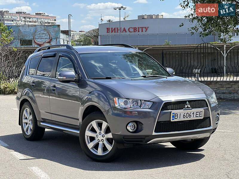2011 mitsubishi outlander