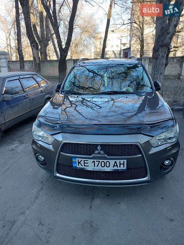 2011 mitsubishi outlander