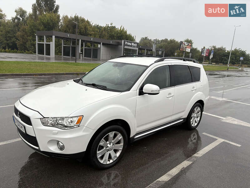 2011 mitsubishi outlander