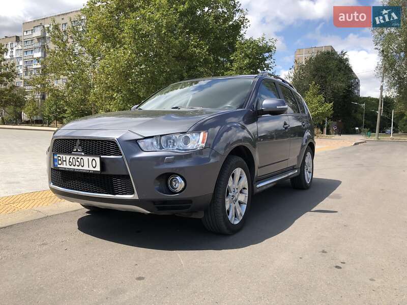 2011 mitsubishi outlander