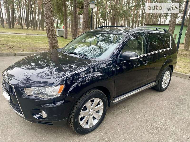 2012 mitsubishi outlander