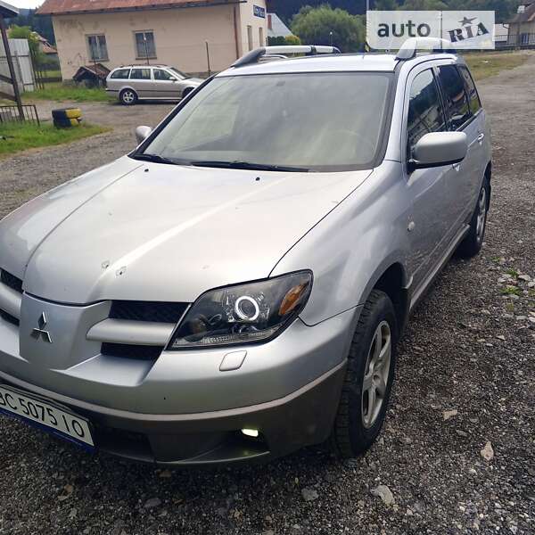 2003 mitsubishi outlander