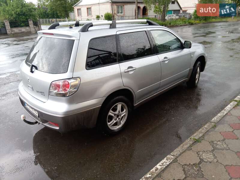 2003 mitsubishi outlander