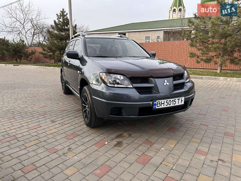 2003 mitsubishi outlander
