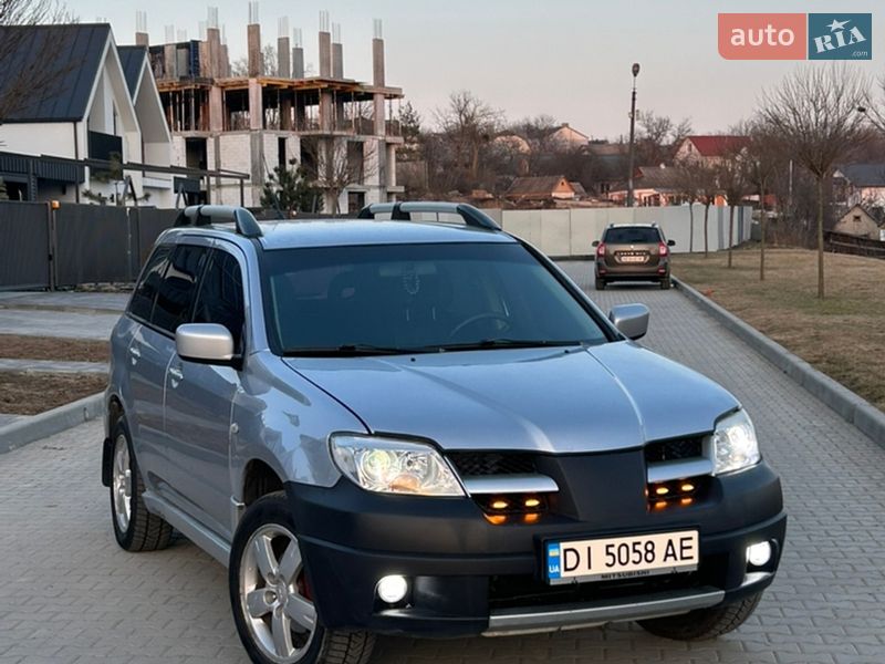 2003 mitsubishi outlander sport