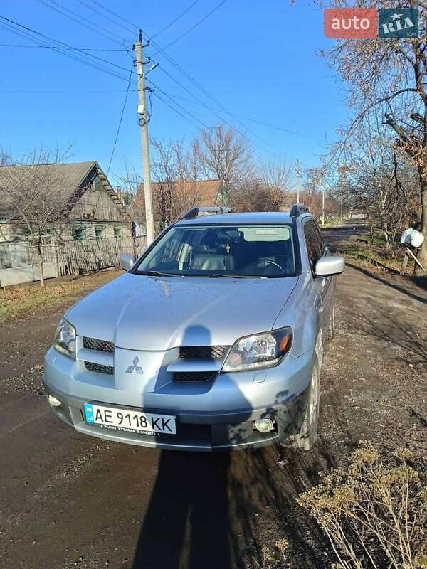 2003 mitsubishi outlander