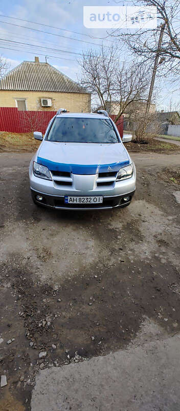 2003 mitsubishi outlander
