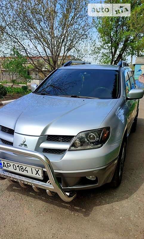 2003 mitsubishi outlander
