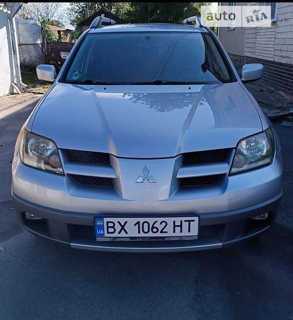 2003 mitsubishi outlander