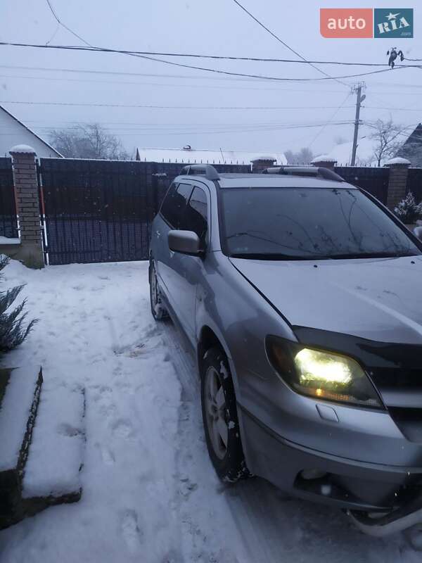 2003 mitsubishi outlander