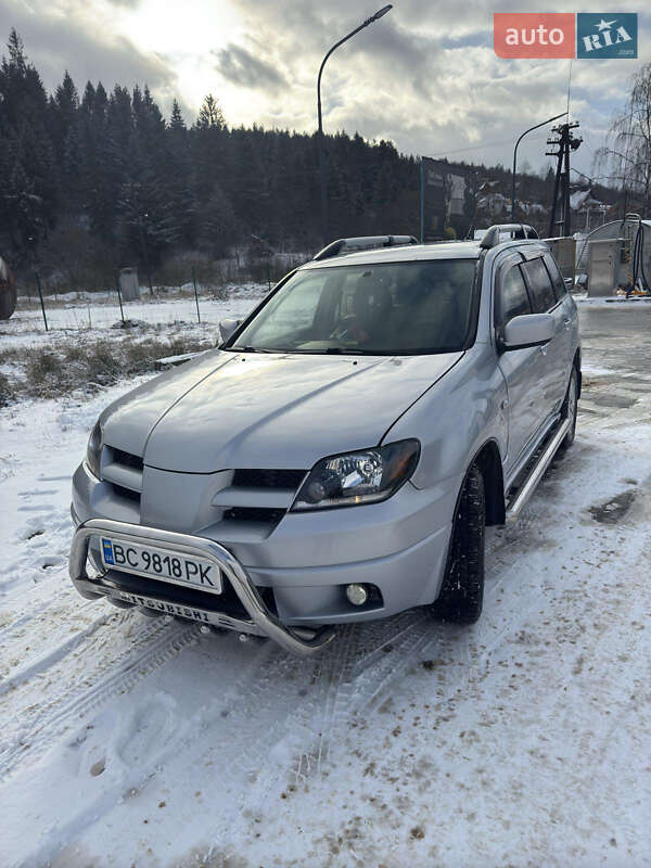 2004 mitsubishi outlander