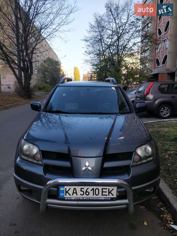 2004 mitsubishi outlander