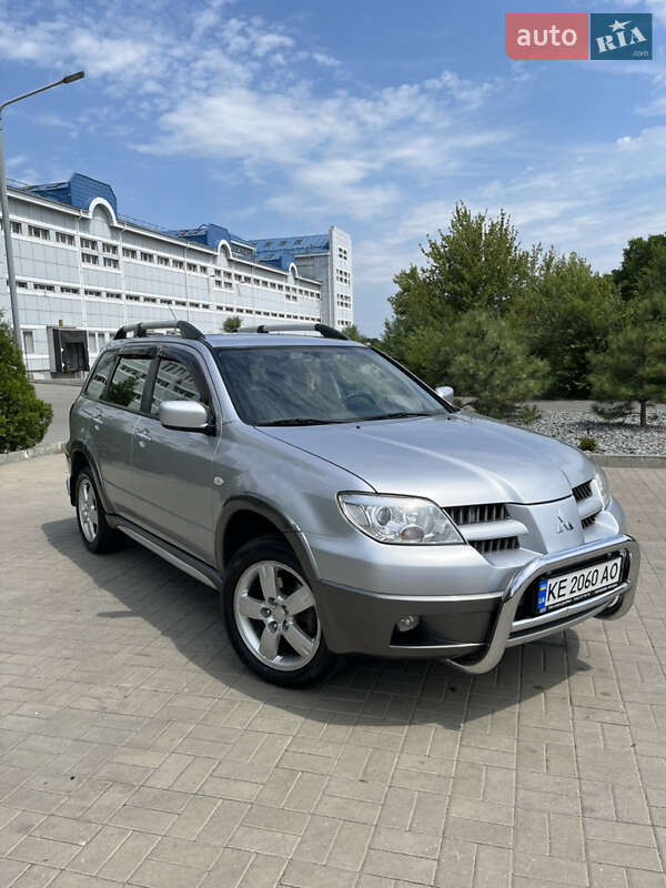 2004 mitsubishi outlander