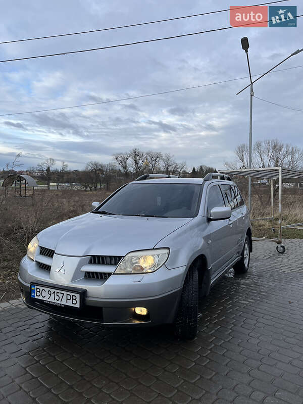 2004 mitsubishi outlander