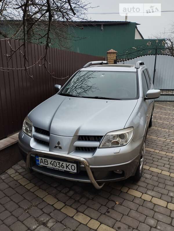 2004 mitsubishi outlander