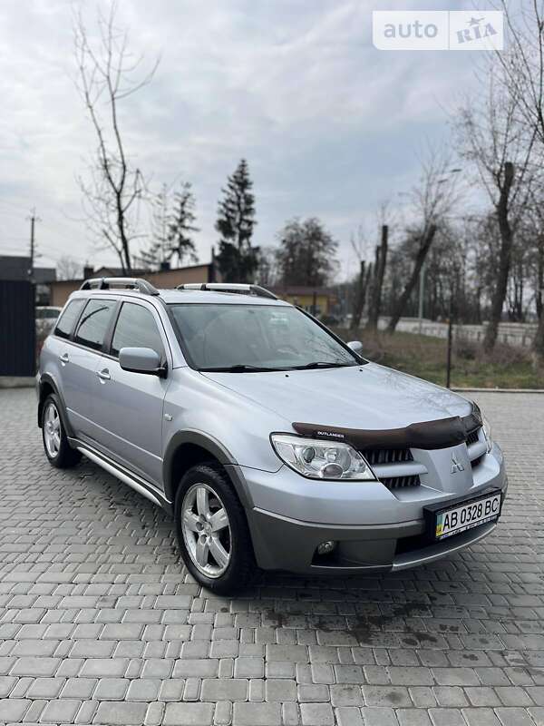 2004 mitsubishi outlander
