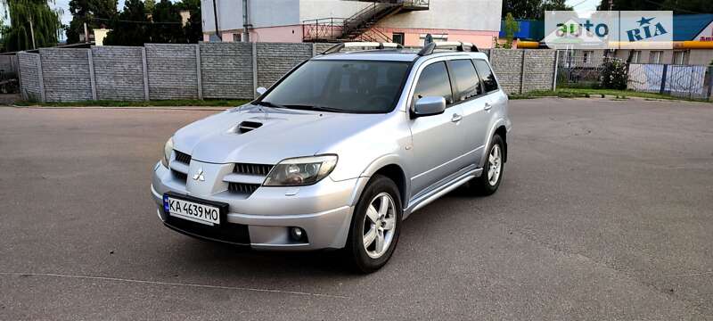 2005 mitsubishi outlander