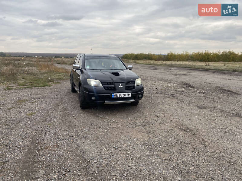 2005 mitsubishi outlander