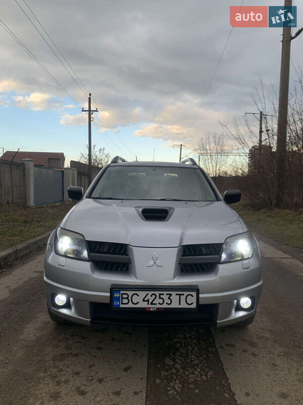 2004 mitsubishi outlander