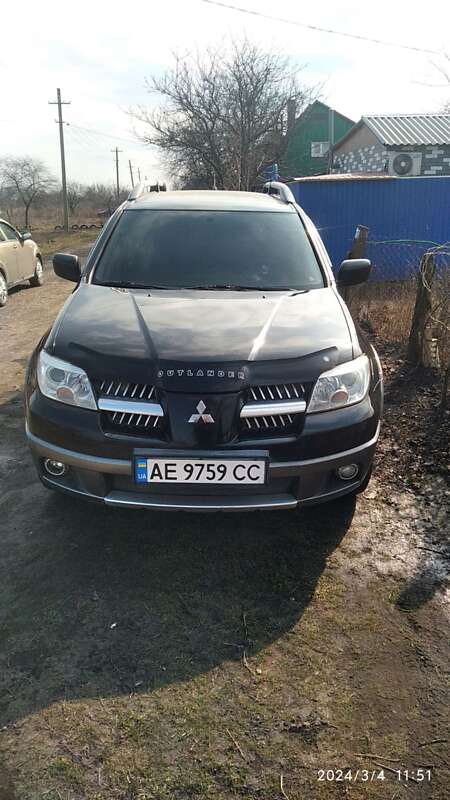 2005 mitsubishi outlander