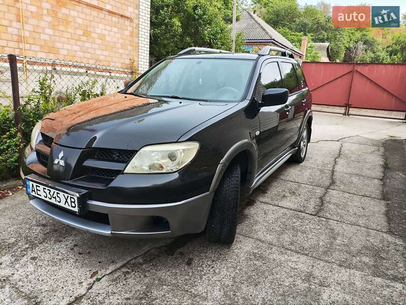 2005 mitsubishi outlander