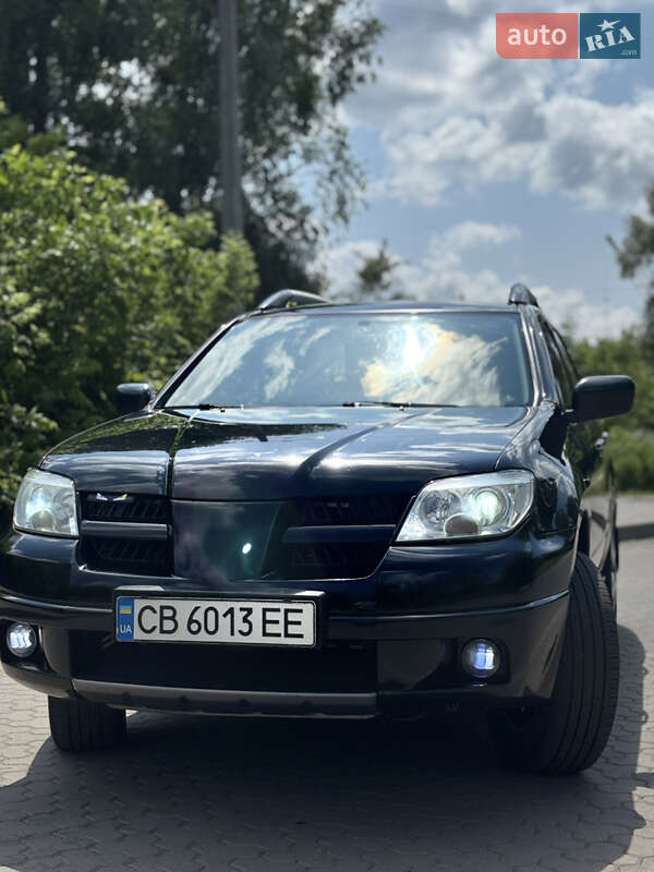 2005 mitsubishi outlander