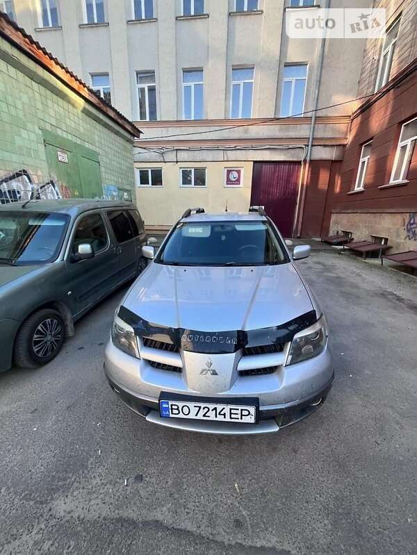 2005 mitsubishi outlander