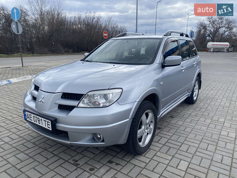 2009 mitsubishi outlander