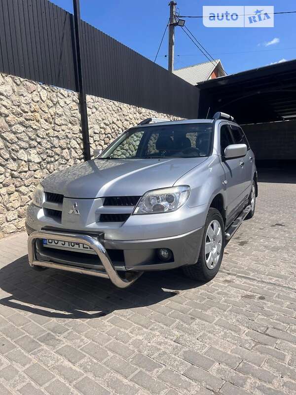 2009 mitsubishi outlander