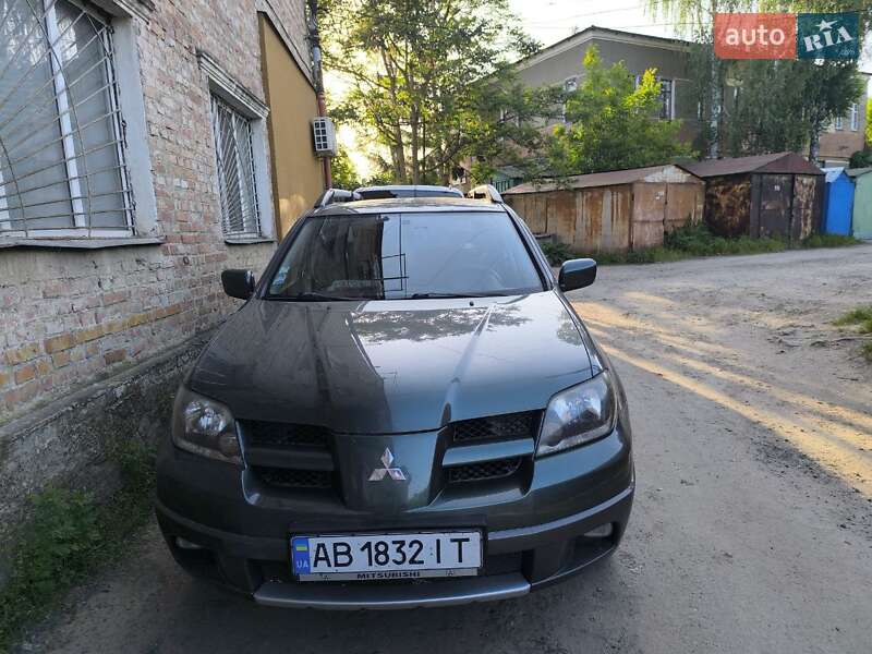 2003 mitsubishi outlander