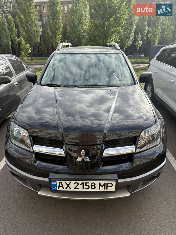 2004 mitsubishi outlander