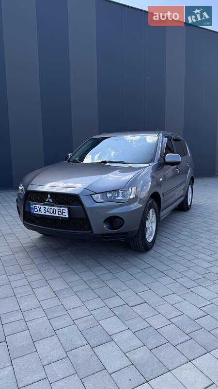 2011 mitsubishi outlander