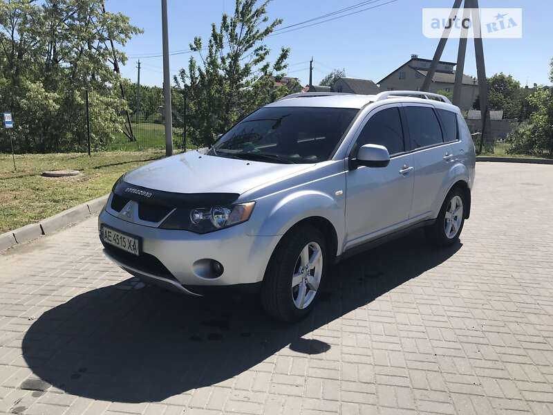 2008 mitsubishi outlander