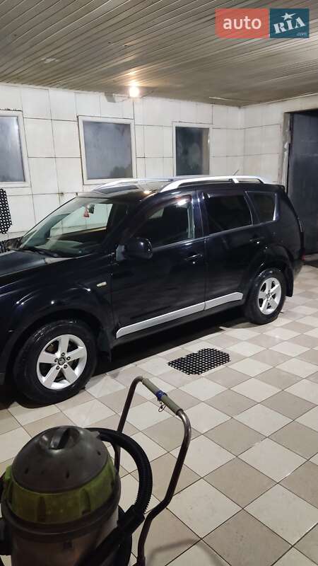 2008 mitsubishi outlander