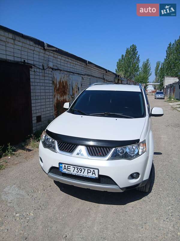 2008 mitsubishi outlander