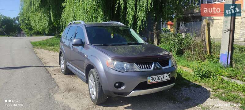 2009 mitsubishi outlander