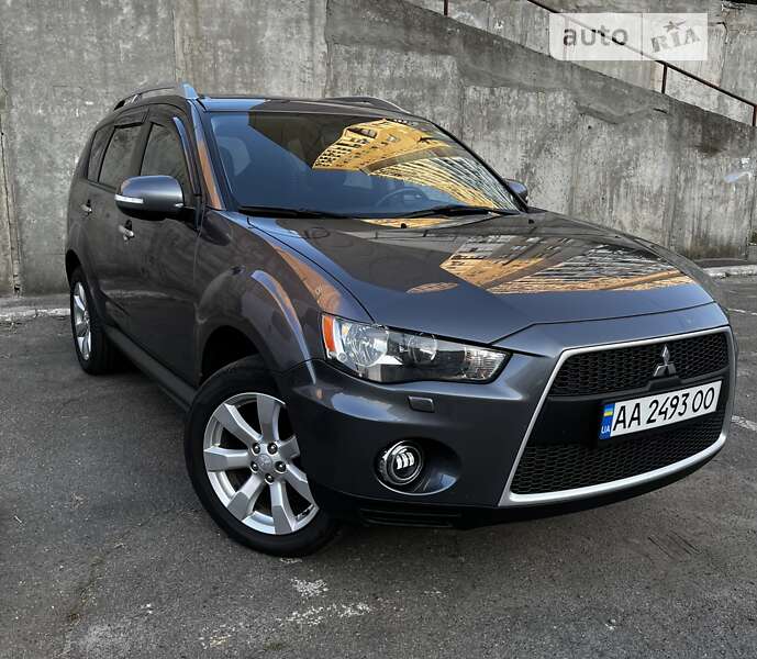 2010 mitsubishi outlander