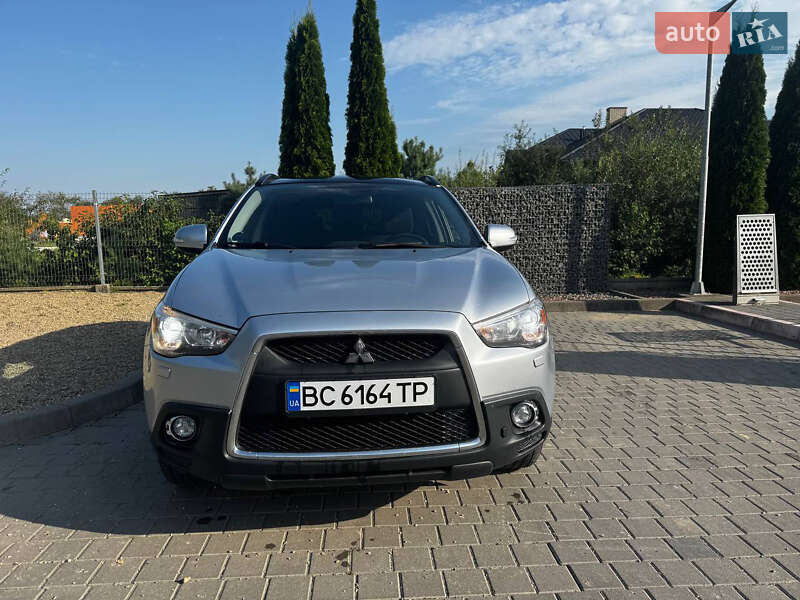2011 mitsubishi asx