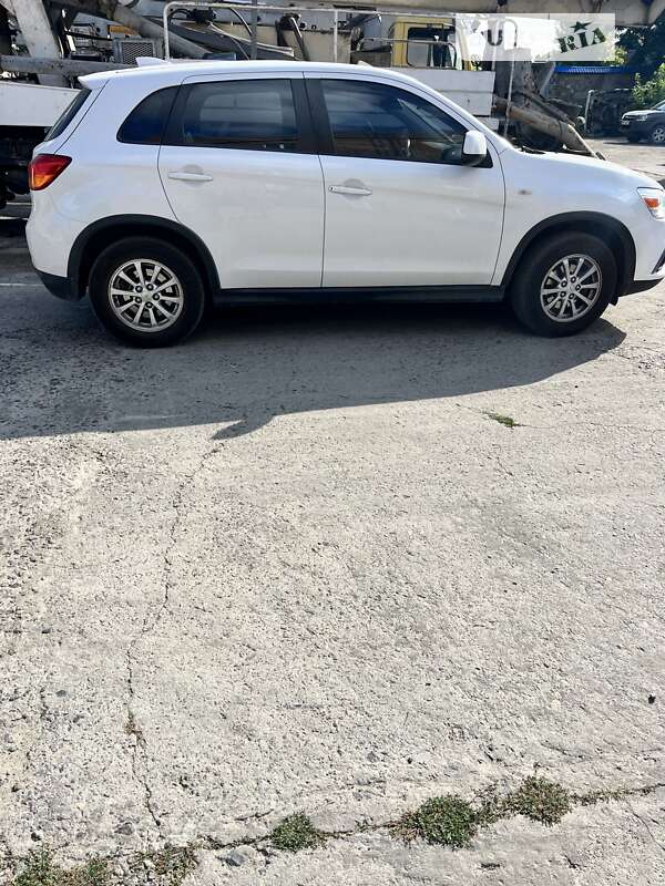2017 mitsubishi asx